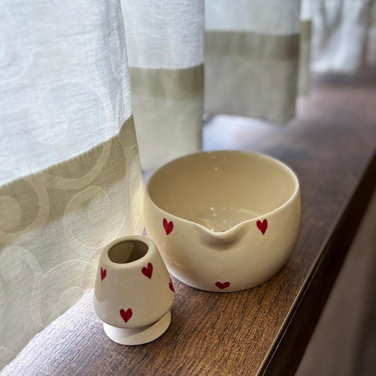 MATCHA BOWL AND WHISK HOLDER